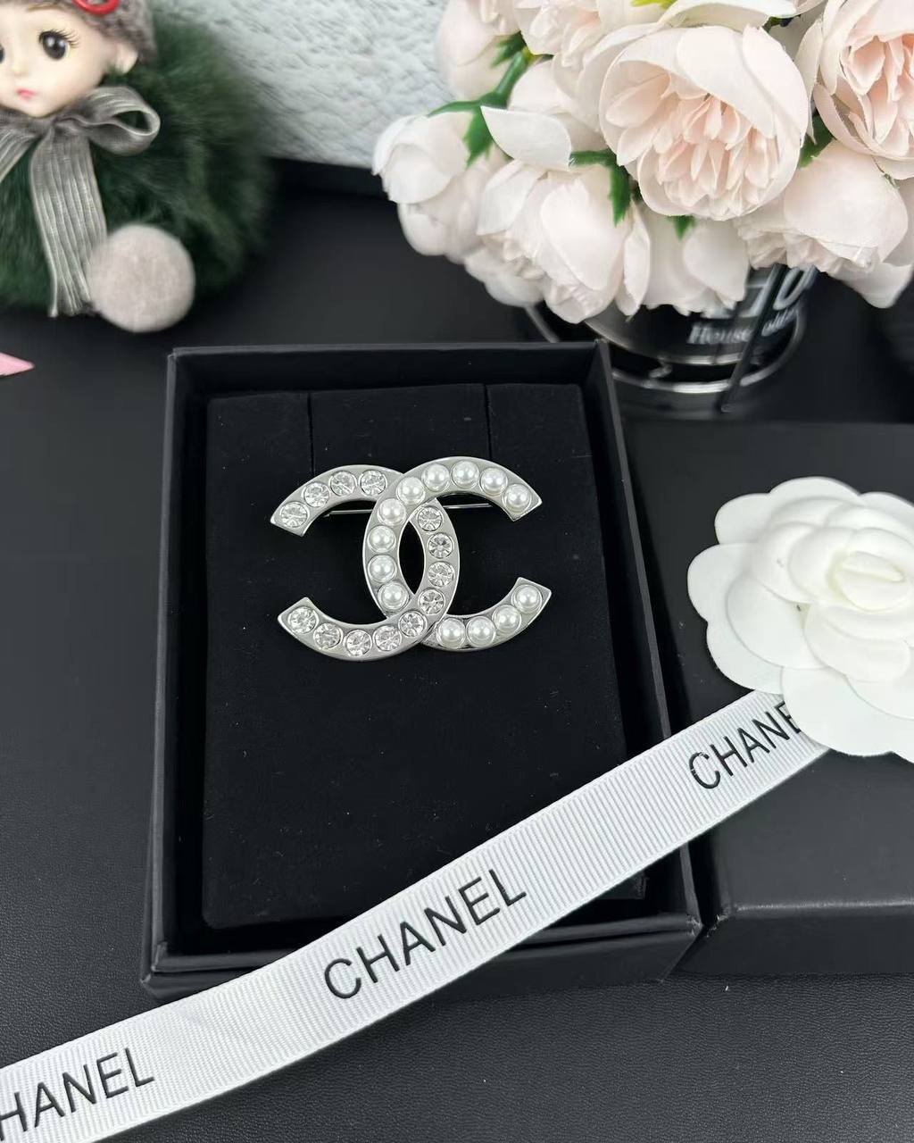 Brooch
55 dhs🪙💕

Zain89
♥️♥️♥️