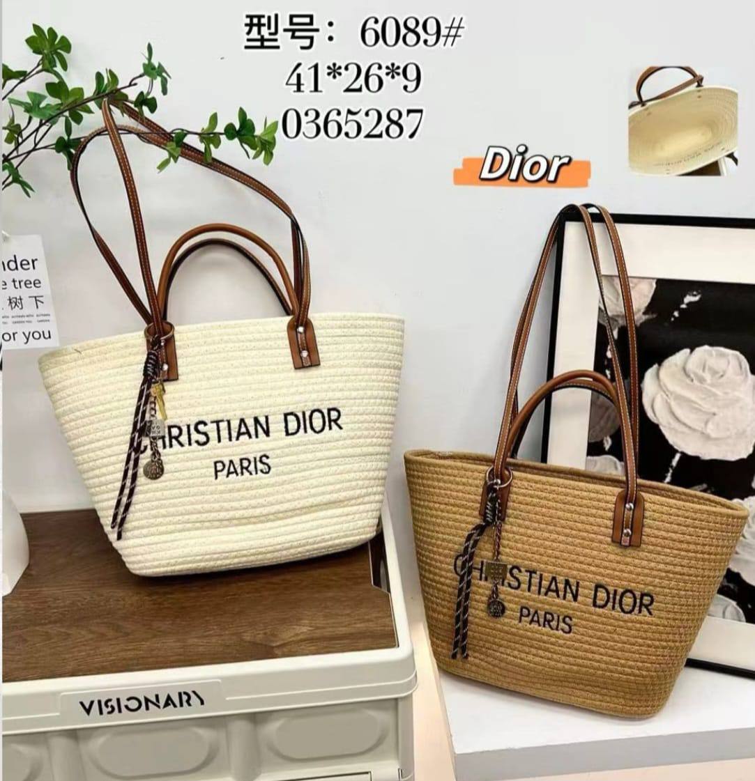 Any Bag
70 dhs✅

Zain232
♥️♥️♥️