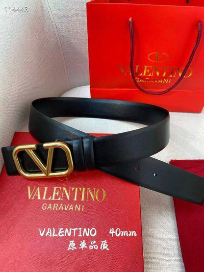 Belts

With box 
🎁🎁🎁

40 dhs❣️

Zain93
♥️♥️♥️