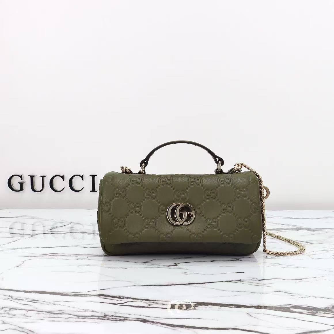 Gucci GG Milano Mini Top Handle Bag✅*
*Size 21 cm*
For Price 👇 WhatsApp✅
0568585901 
0507557372
0552275751 Owner Zain 👌

Zain274
♥️♥️♥️