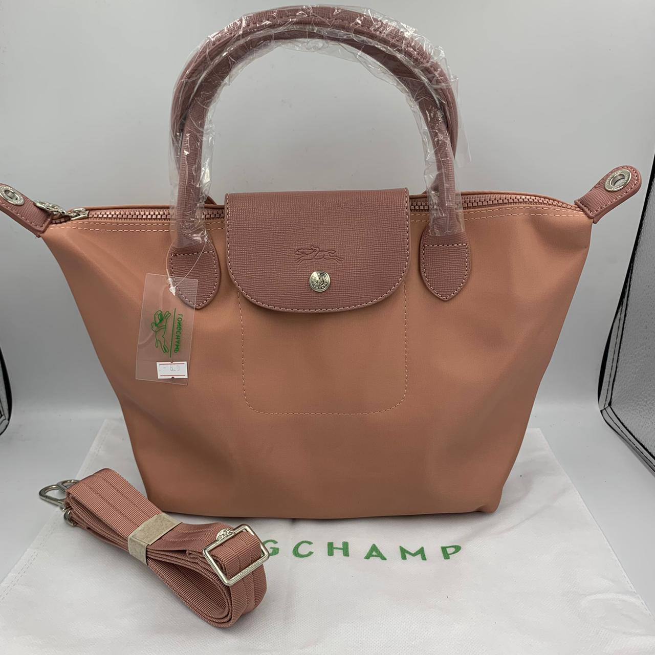 LONG CHAMP 
50 dhs🪙🌨️

Zain40
♥️♥️♥️