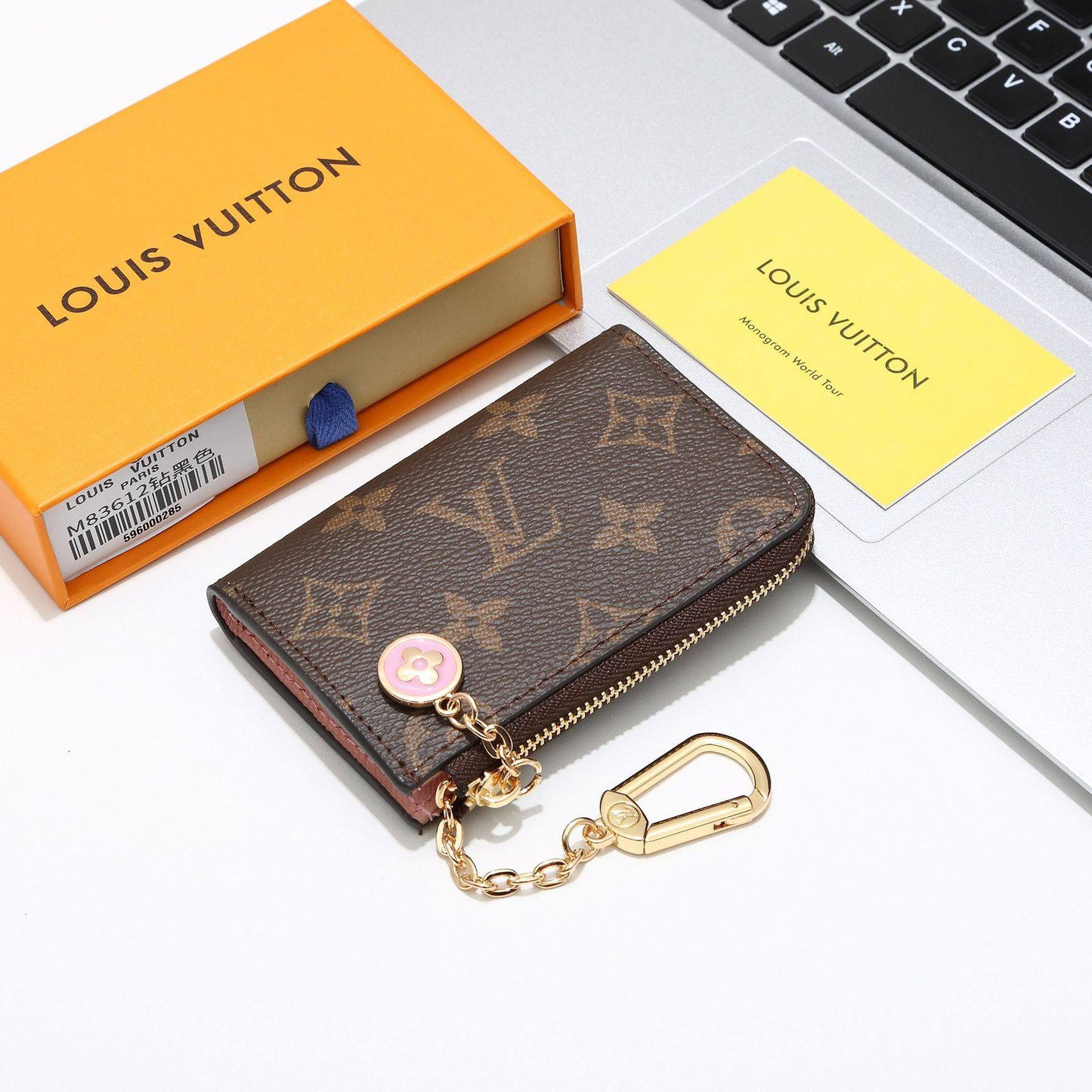 LV 
Wallets
Master
For Price 👇 WTSP Text Zain 0568585901

Zain111
♥️♥️♥️