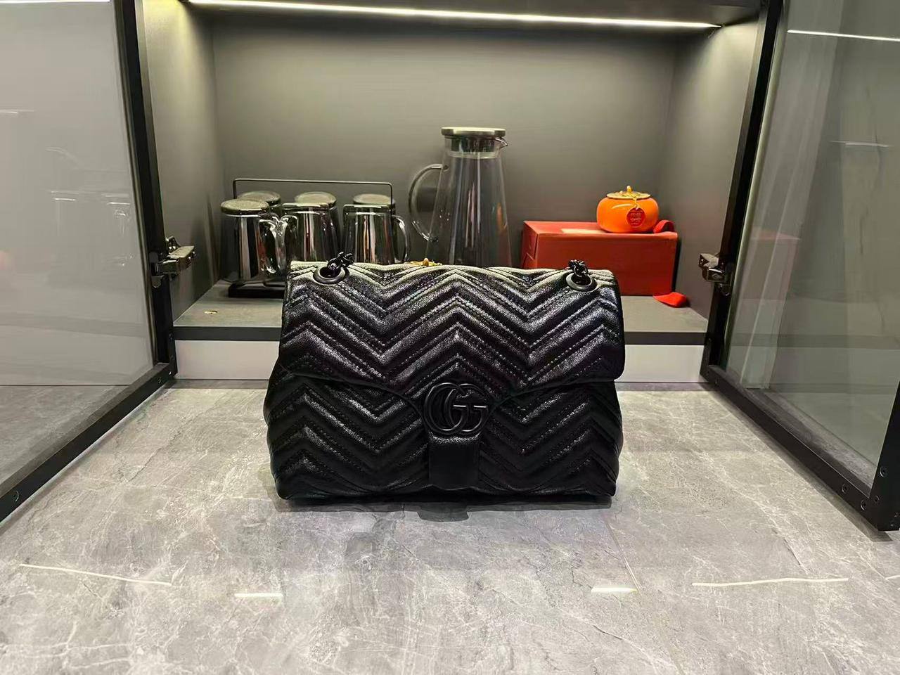 Gucci
23 cm
Master 
270 dhs❣️

Zain153
♥️♥️♥️