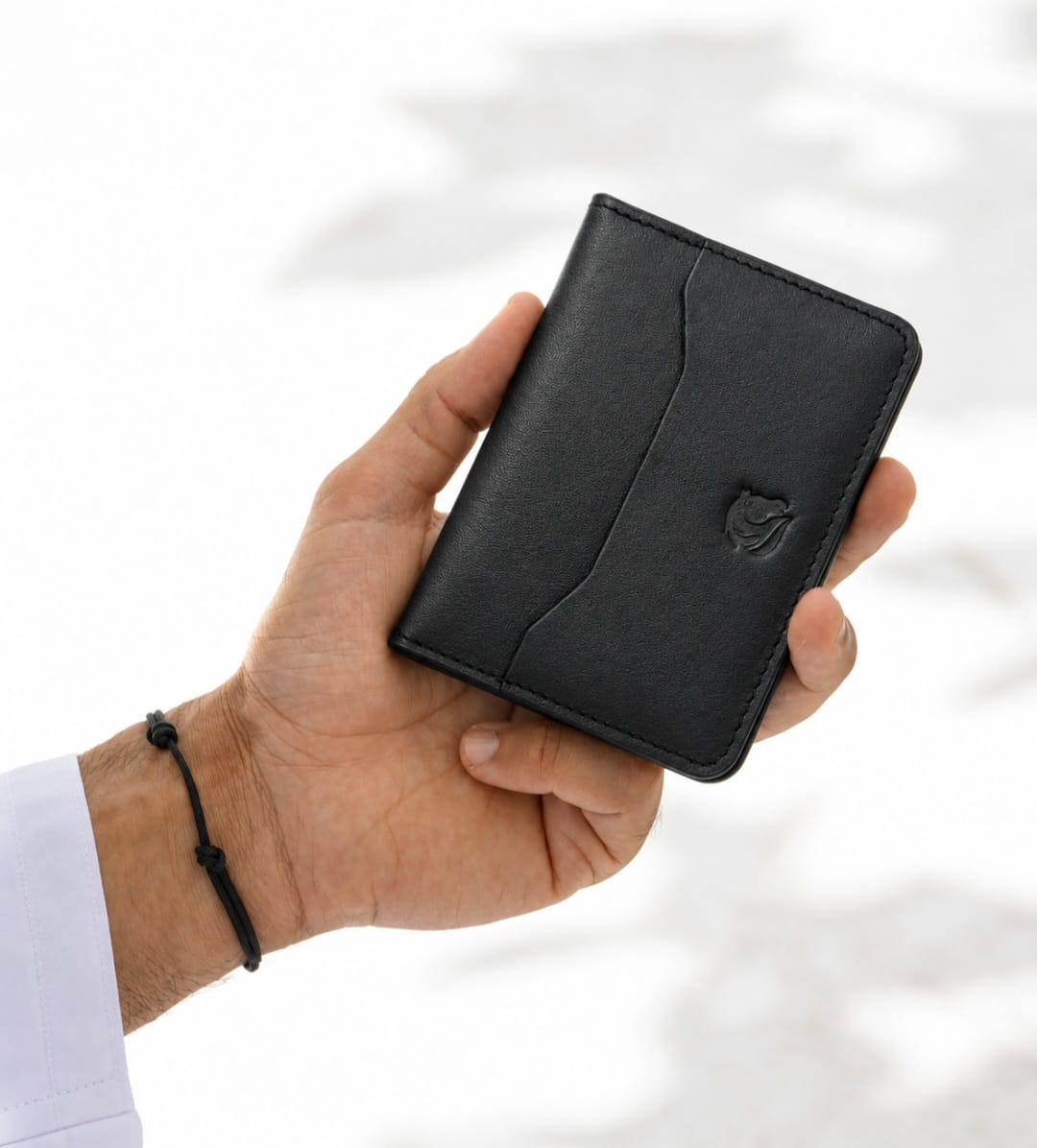 Louis Hilano card holder orginal soft leather with box and paper bag 
120 dhs🇦🇪🇦🇪

Zain59
♥️♥️♥️