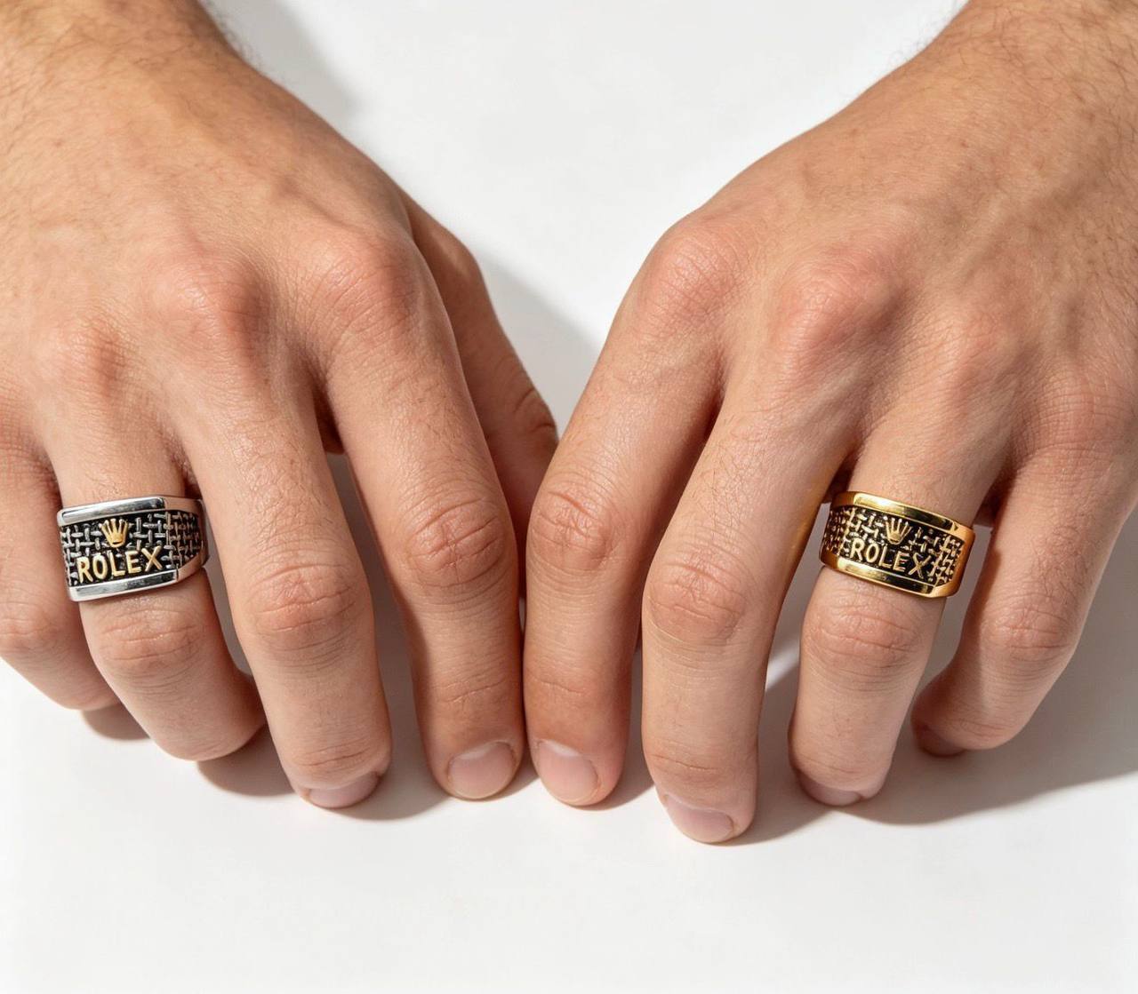 Ring
Men’s 💍 
35 dhs✅
With normal box 📦

Zain263
♥️♥️♥️