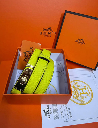 Hermes

With box

Zain93
♥️♥️♥️