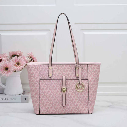 MK
105 dhs❣️

Zain136
♥️♥️♥️