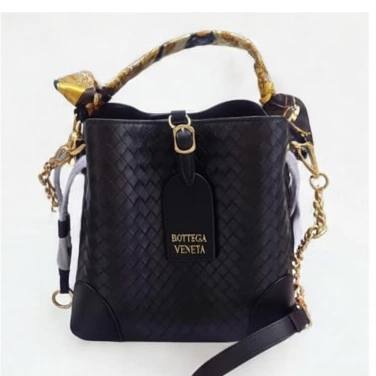 Coach
Bottega
Lv
Gucci
Tory Burch
Dior
Fendi
Ysl

105 dhs

Zain143
♥️♥️♥️