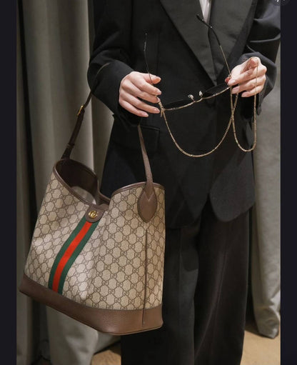 GUCCI
 COPY ONE
BIG SIZE(without box) 150 DHS✅
SMALL SIZE WITH BOX 140 DHS✅

Zain295
♥️♥️♥️