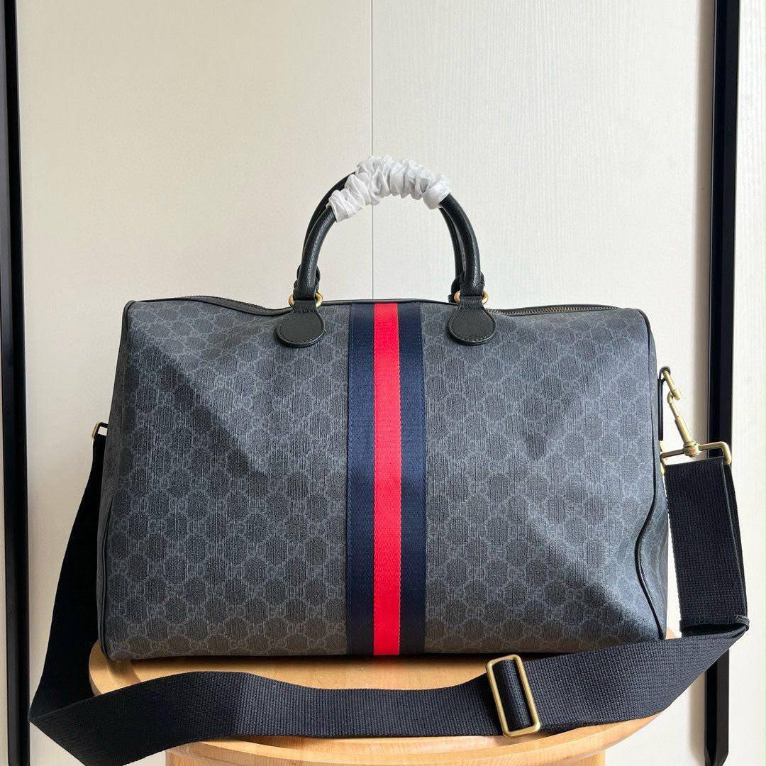GUCCI 

TRAVELLING BAG 

RESTOCK 

GOOD QUALITY 
115 dhs🇦🇪🇦🇪

Zain39
Zain295
♥️♥️♥️