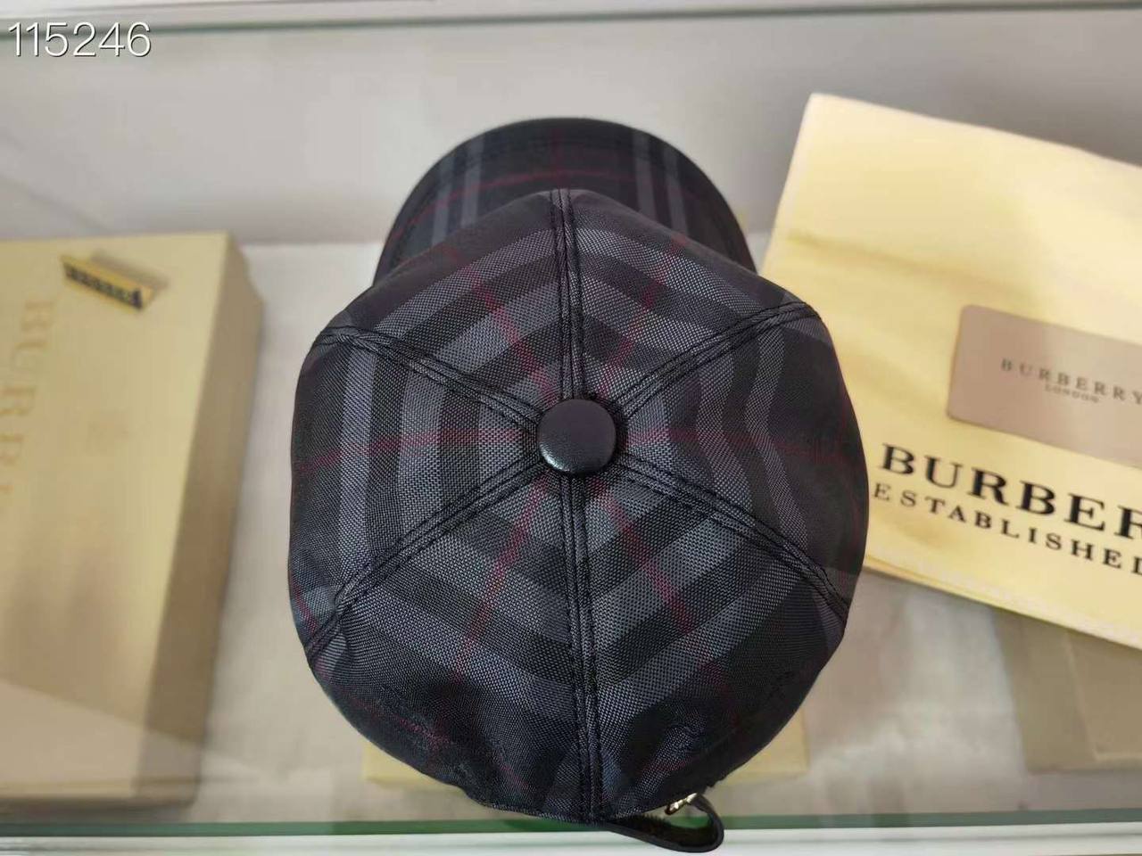GUCCI - Hermes - Burberry
*Unisex cap 🧢* 
*Master quality* 
180 dhs🇦🇪

Zain179
♥️♥️♥️