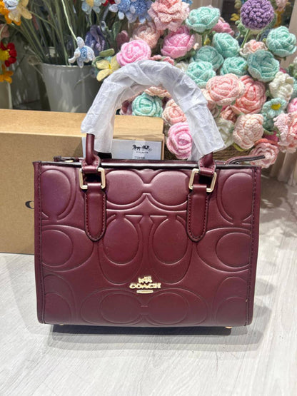COACH 
24cm 
with box
🎁🎁🎁

110 dhs🇦🇪

Zain44
♥️♥️♥️