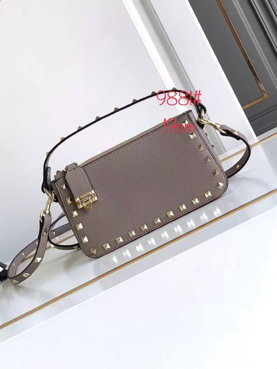 Valentino
Master✅✅
250 dhs🇦🇪🇦🇪

Zain141
♥️♥️♥️