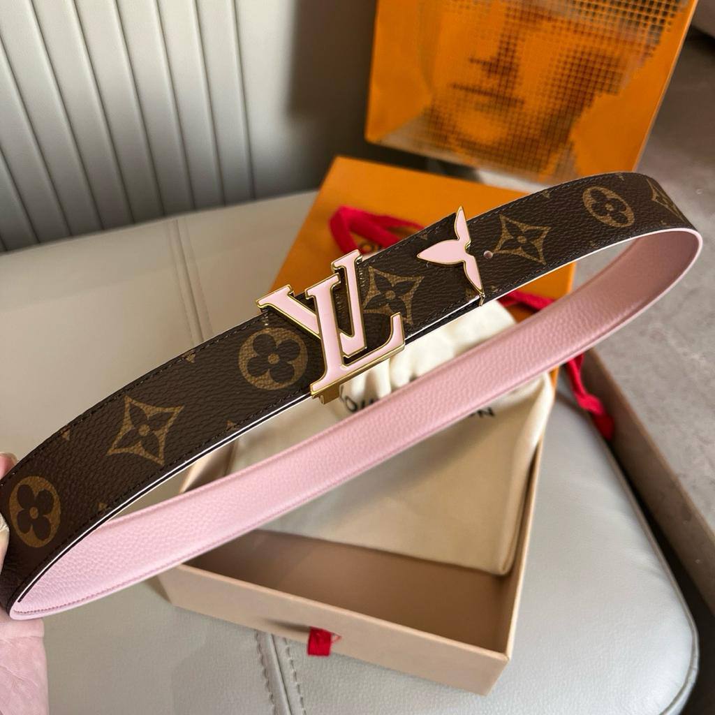 LV Belt
💜*super master*💜
300 dhs✅

Zain160
♥️♥️♥️