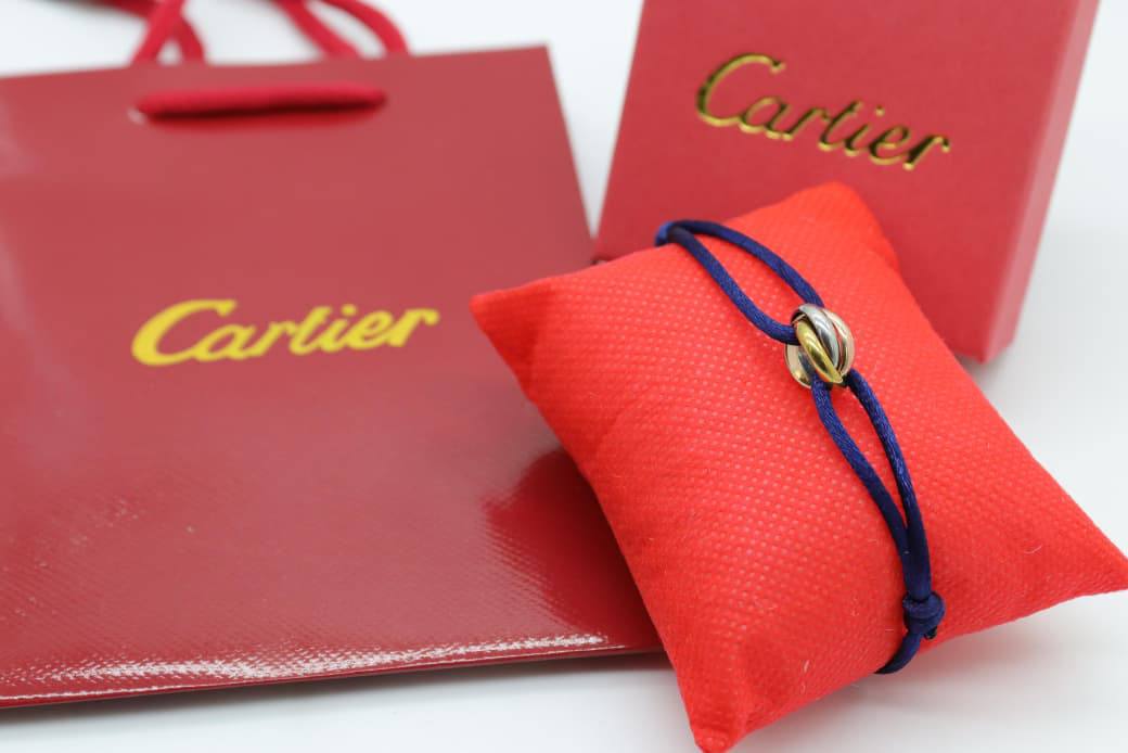 Bracelet 
55 dhs💓
+Box and paper bag🎁

Zain33
♥️♥️♥️