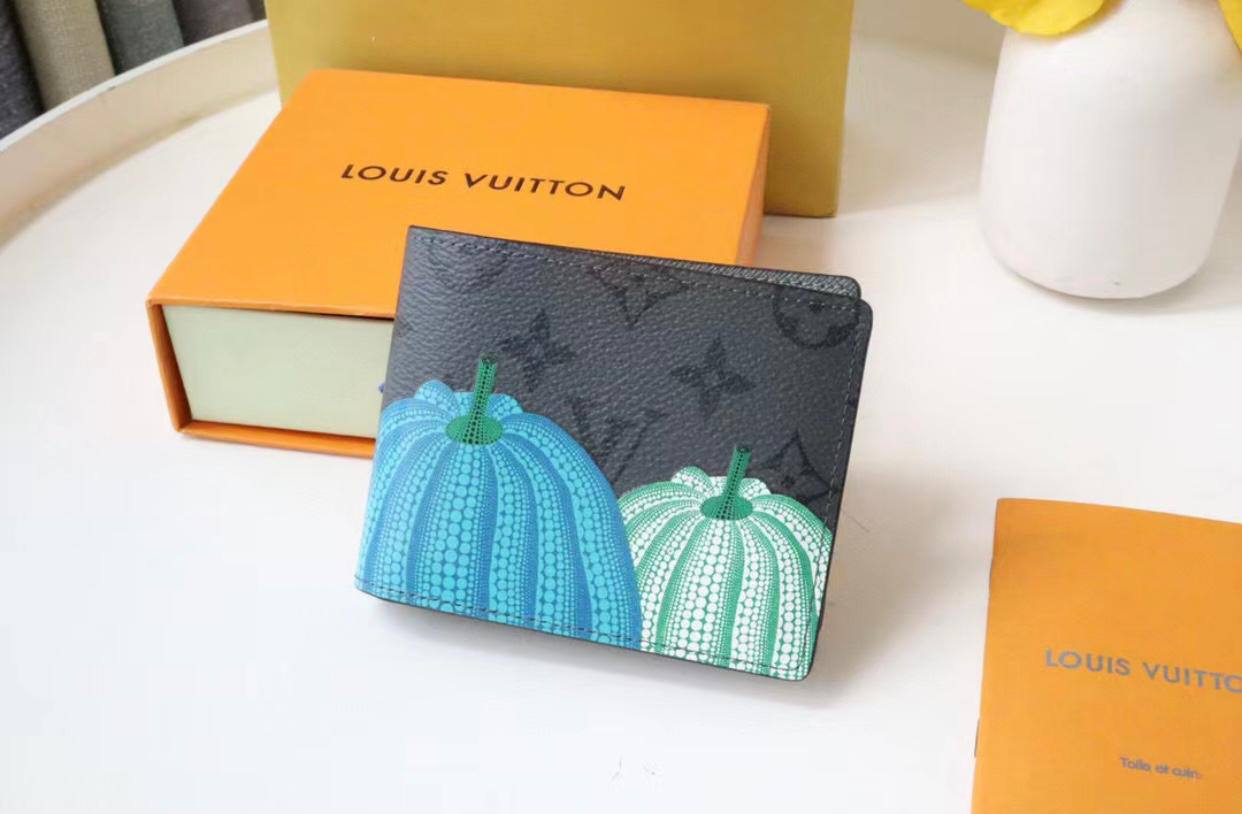 LV Master Wallet
110 dhs🪙💕

Zain33
♥️♥️♥️