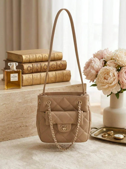 Valentino - JW PEI - BOTTEGA - D&G - PRADA - PATEK - Chanel - Fendi - Dior - MK - Loro Piana - LV - Aquazzura - Jimmy Choo - Christian Louboutin - Van Cleef - APM - Rolex - Cartier - Hermes - Gucci - Polene - ALO - Coach - Loewe - Adidas - Nike - YSL - QC
