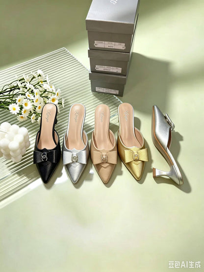 Women's high 💃

heels 👠 shoes 
Size:36 to 41

85 dhs🇦🇪🇦🇪

Zain161
♥️♥️♥️