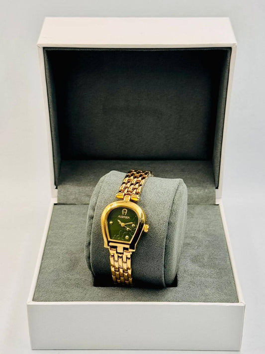 Aigner ladies
*New Arrival*🔥
55 dhs✅

Zain08
♥️♥️♥️