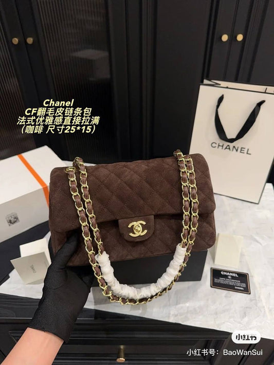 Chanel Master
25cm 💕💕
270 dhs🪙💕

Zain228
♥️♥️♥️