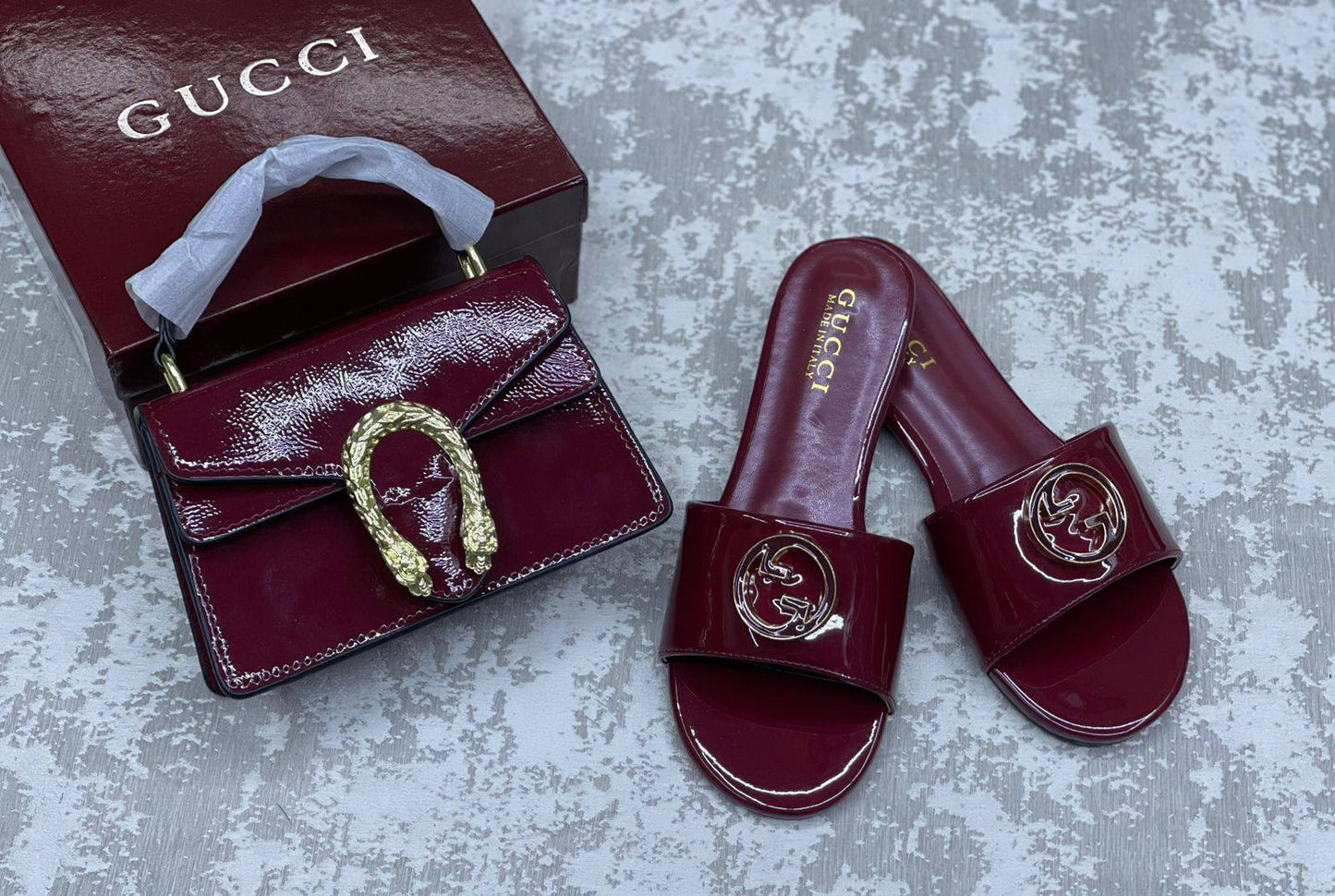 Gucci Set
Shoes Size 36 to 41
170 dhs✅

Zain175
❣️❣️❣️