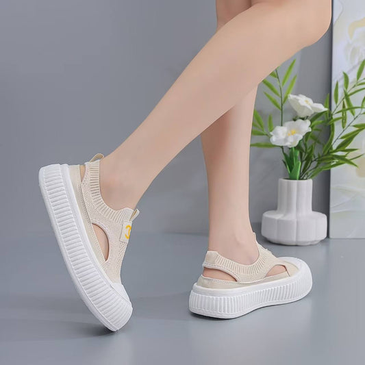 Chanel
Size 36to41       
65 dhs🪙🌨️

Zain163
♥️♥️♥️