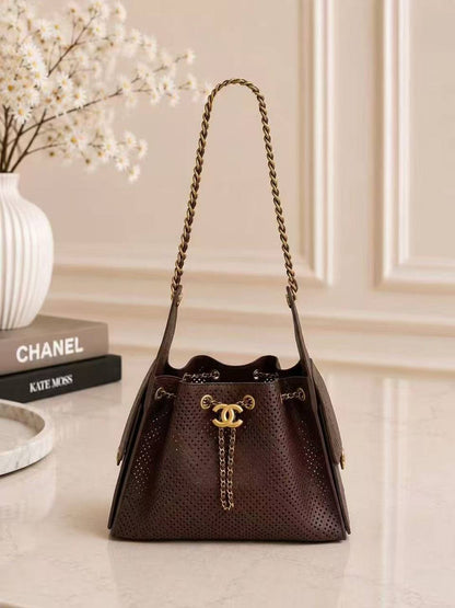 Chanel

High quality

110 dhs🇦🇪🇦🇪
Zain50
♥️♥️♥️