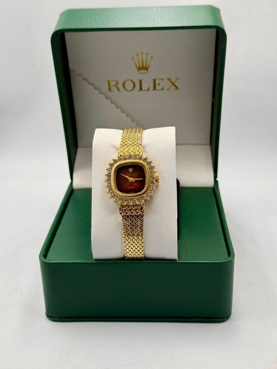 Rolex Ladies
*New arrival*🔥
55 dhs🪙💕

Zain08
♥️♥️♥️