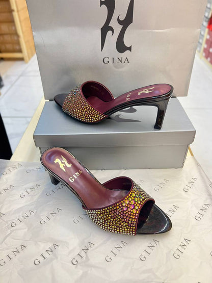 OFFER 😍
Limit Stock ⛔️⛔️
150 dhs🪙🌺
    Size 36-41 available 

Zain88
♥️♥️♥️