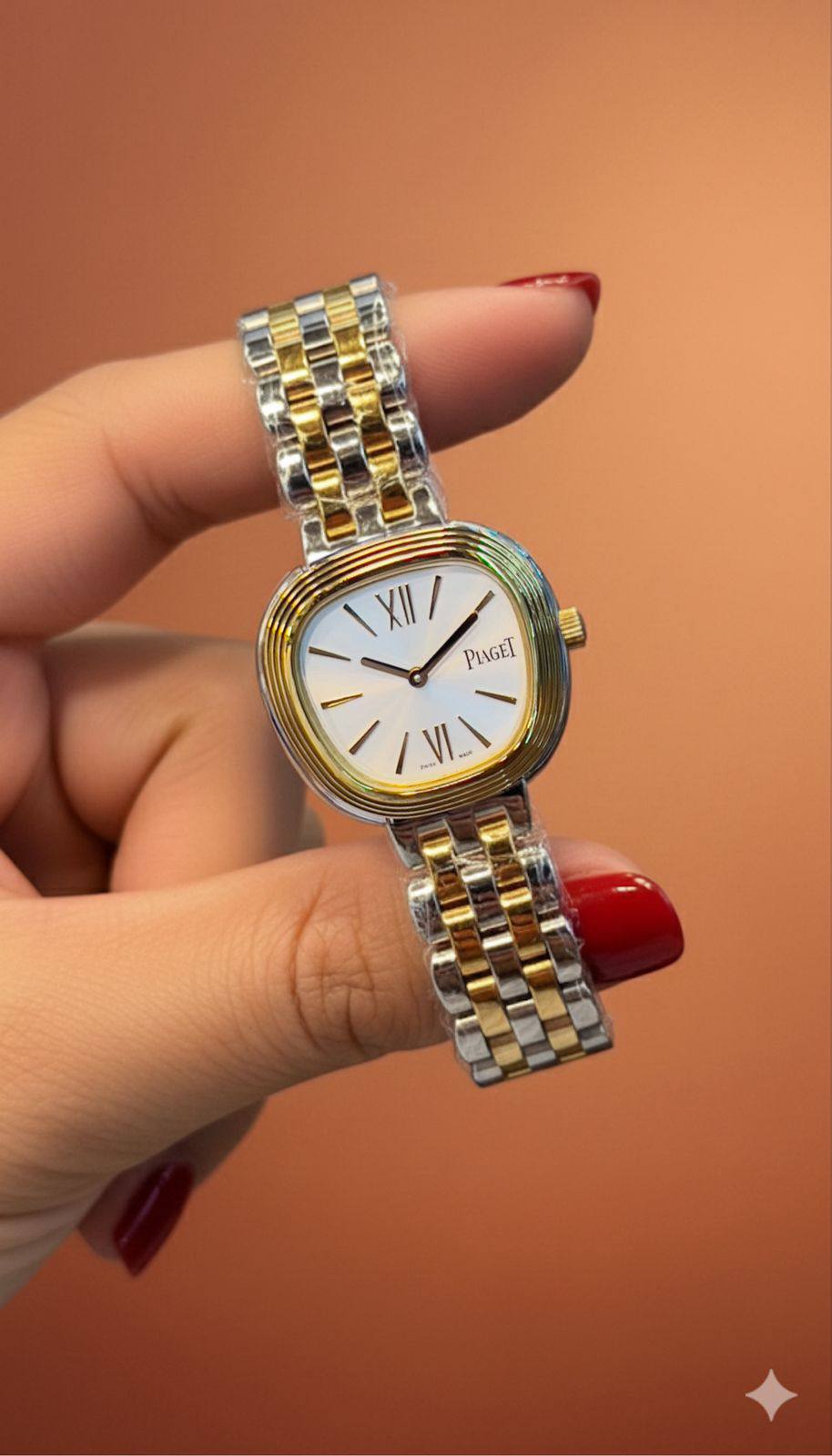 Piaget watch 
for ladies good quality 
260 dhs🪙🌨️

Zain59
♥️♥️♥️