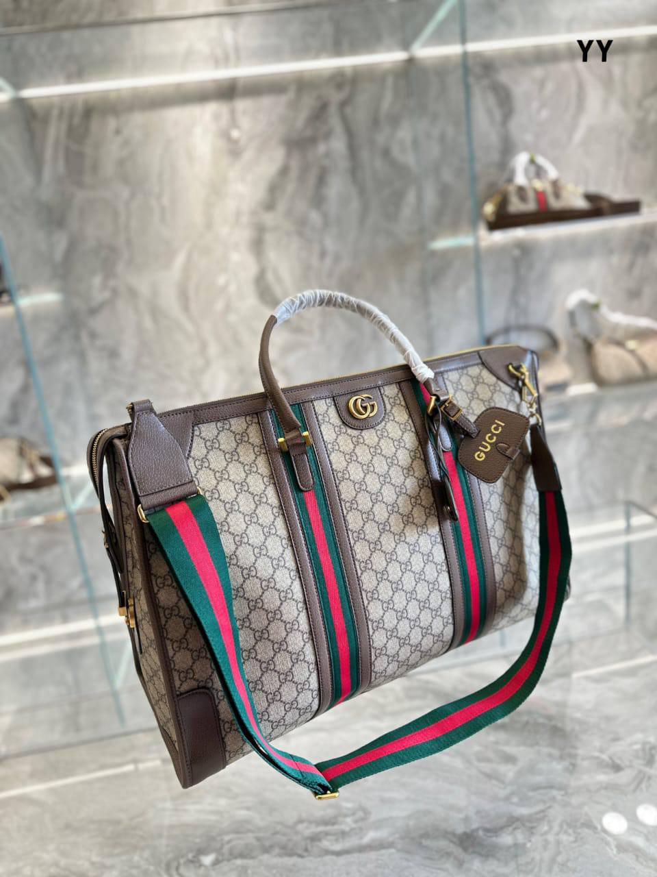 Gucci
Master 
330 dhs🪙🌨️

Zain10
♥️♥️♥️