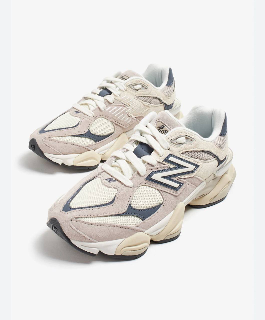 NB
Size 40 to 45 
140 dhs✅

Zain183
♥️♥️♥️