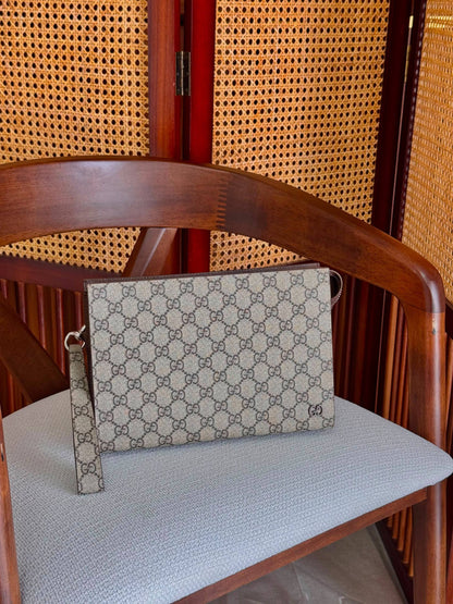 GUCCI
26 CM
Available Again

For Price 👇 WhatsApp✅
0568585901 
0507557372
0552275751 Owner Zain 👌

Zain284
♥️♥️♥️
