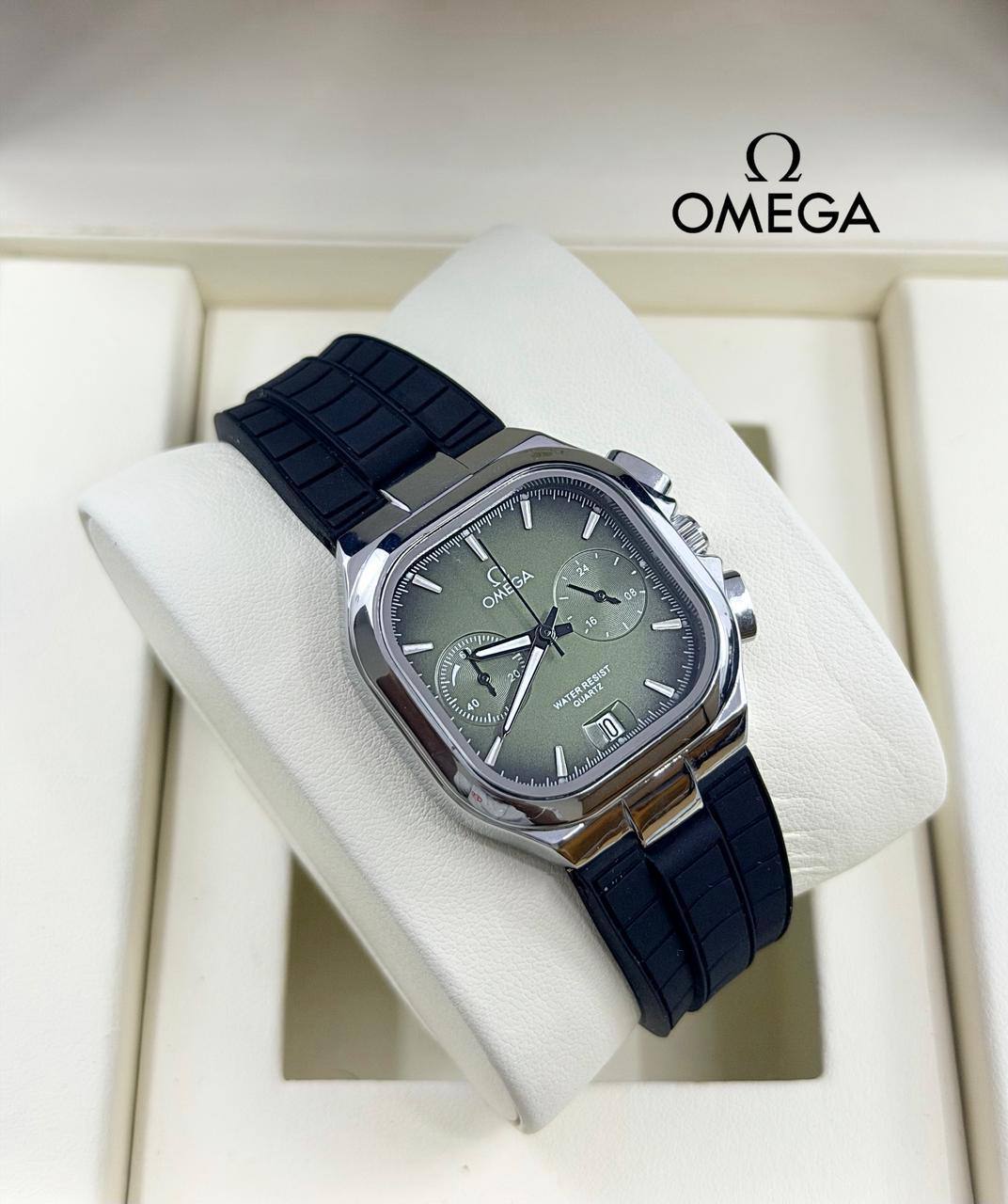 Omega Men
*chronograph working*
80 dhs✅
*Battery*

Zain29
♥️♥️♥️