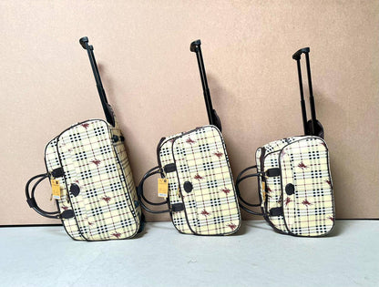 Travel Bags Set
Master💓💓
3in1
650 dhs✅✅

Zain341
♥️♥️♥️