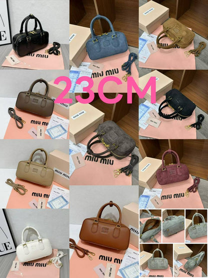 Miu Miu
with box
🎁🎁🎁

110 dhs🪙🌨️
good quality

Zain143
♥️♥️♥️