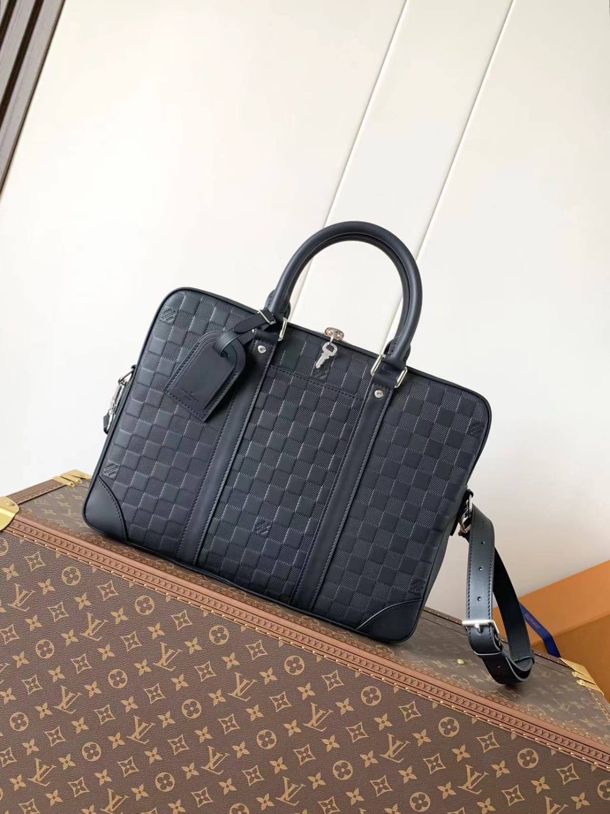 NEW COLLECTION👌🏻
Louis Vuitton LAPTOP ❤‍🔥
SUPER MASTER Quality👑With Original Packaging👌🏻

For Price 👇 WhatsApp✅
0568585901 
0507557372
0552275751 Owner Zain 👌

Zain329
♥️♥️♥️