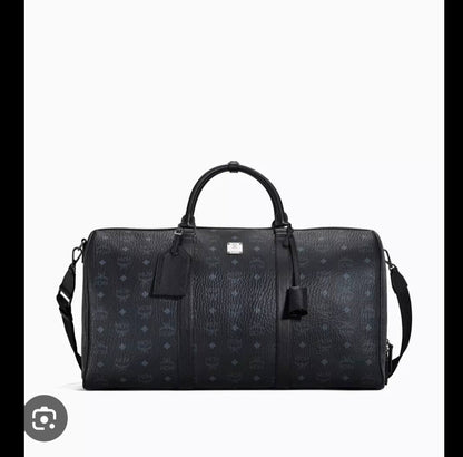 LV
Travel Bags
55cm 
120 dhs✅

Zain143
♥️♥️♥️