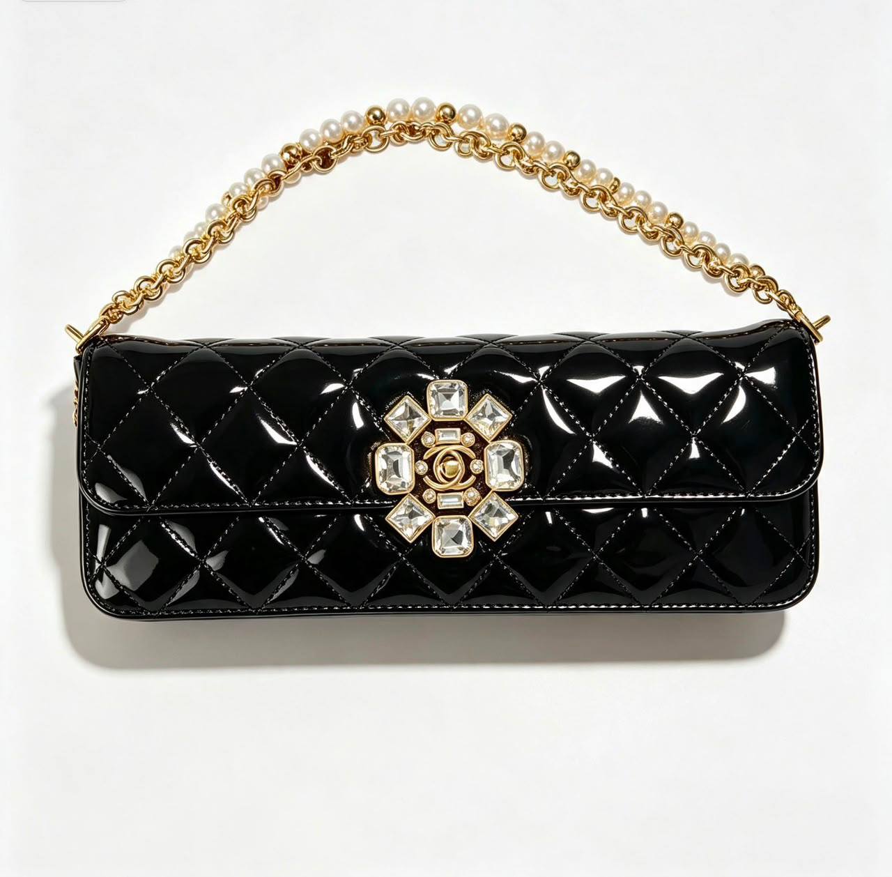 Chanel

130 dhs

High-quality 

With magnetic box

Zain35 
Zain26
♥️♥️♥️