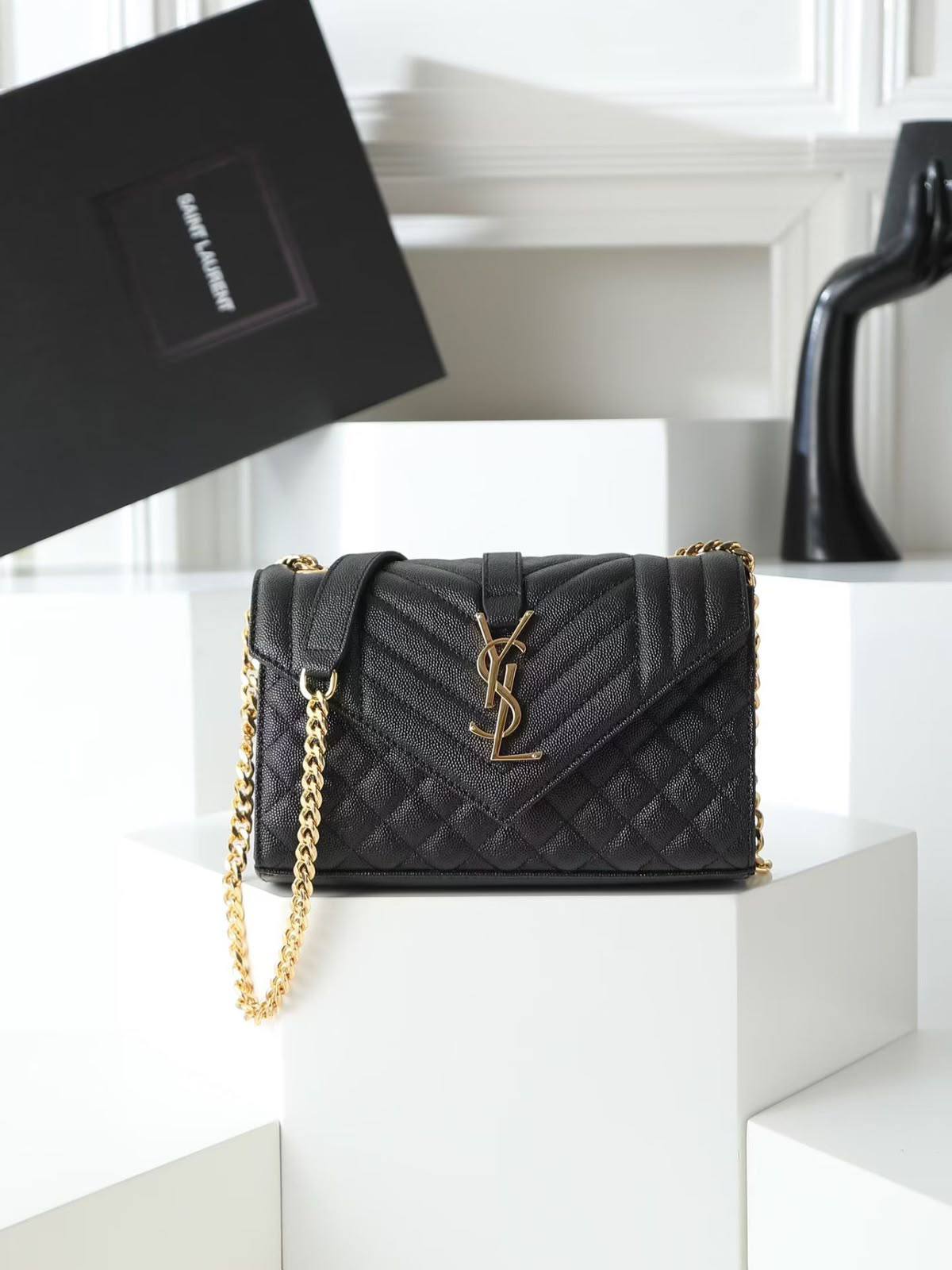 Ysl

270 dhs🇦🇪🇦🇪

Zain153
♥️♥️♥️