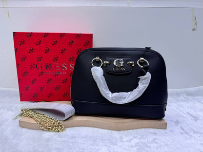 Guess
105 dhs🪙🌨️

Zain114
♥️♥️♥️