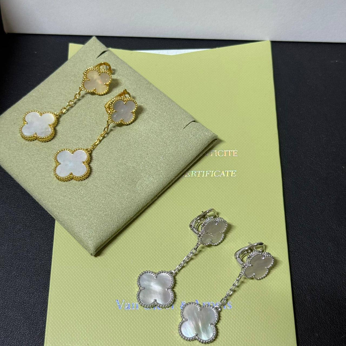 VCA ❤️‍🔥

 Earring 🐦‍🔥 2 flower 🌺 Master quality 💯

With normal box
85 dhs🇦🇪🇦🇪🇦🇪

With master box
120 dhs🇦🇪🇦🇪🇦🇪

Zain216
♥️♥️♥️