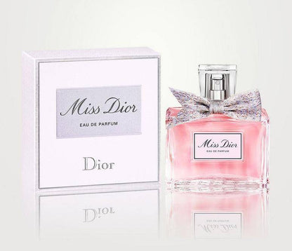 DIOR 
45 dhs🪙

Zain01
🌸🌸🌸