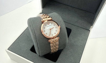 New ladies watches
65 dhs🪙💚

Zain45
♥️♥️♥️