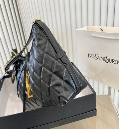 YSL 
 GOOD QUALITY 

WITH BOX 
🎁🎁🎁

95 dhs✅

Zain39
♥️♥️♥️