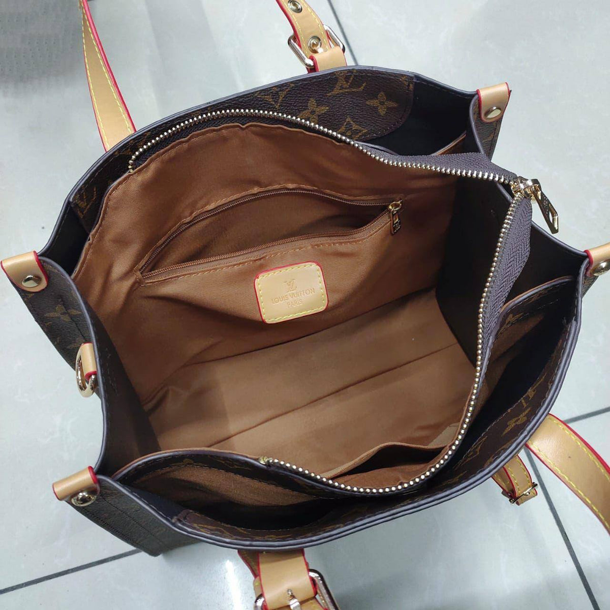 LOUIS VUITTON 

RESTOCK  
GOOD QUALITY 
105 dhs🇦🇪🇦🇪

Zain295
♥️♥️♥️