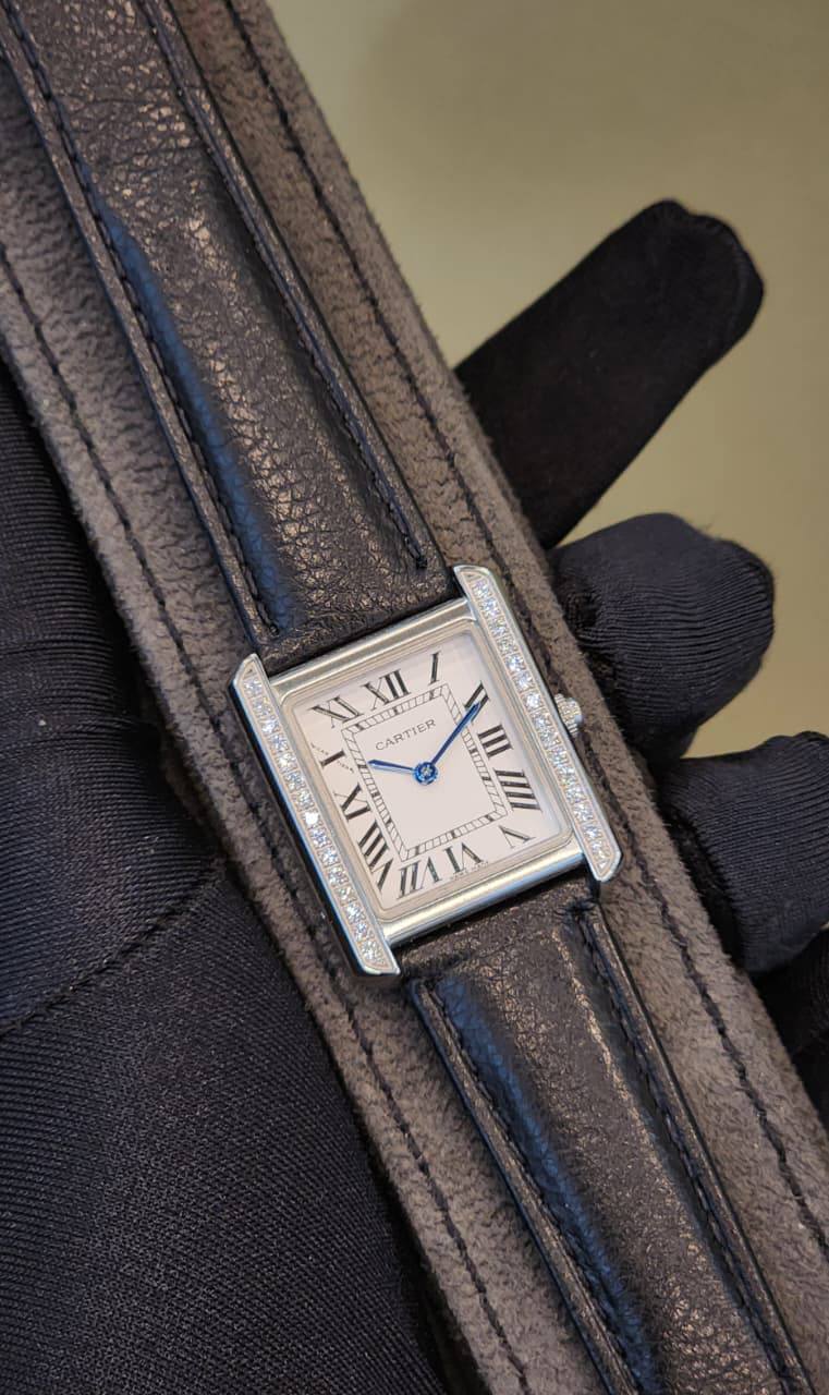 Cartier Master +++
250 dhs🪙💚

Zain58
Zain59
♥️♥️♥️