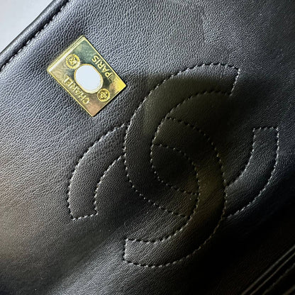 CHANEL
 GOOD QUALITY
110 dhs✅

Zain295
♥️♥️♥️