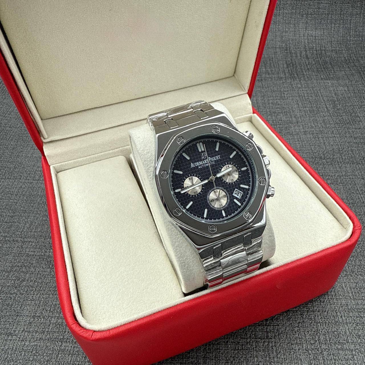 Stop watch 
80 dhs🪙

Zain45
♥️♥️♥️