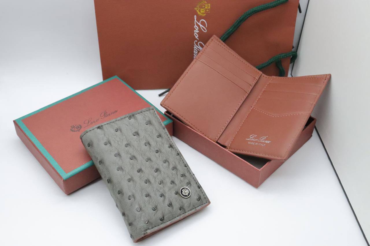 Wallet
Loro Piana 
65 dhs🌺

Zain33
♥️♥️♥️